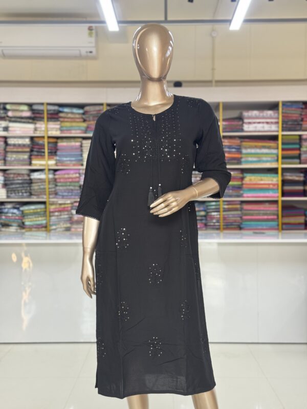 AJM KURTI