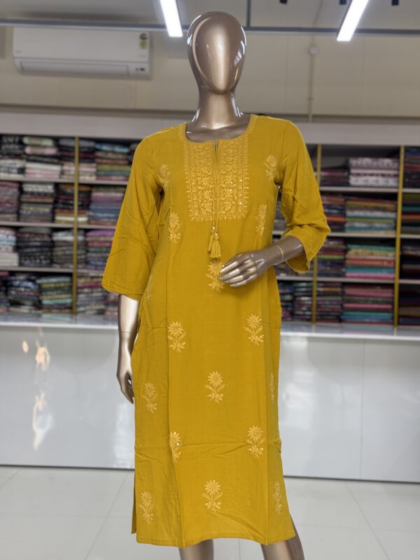 AJM KURTI
